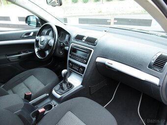 Škoda Octavia Scout 4x4 2.0TDi 103Kw Facelift - 13