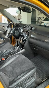 Prodám Suzuki VITARA 1,4 boosterjet 4x4 103kw 63 tis km - 13