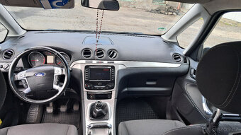 Prodám Ford Galaxy – spolehlivý rodinný vůz - 13