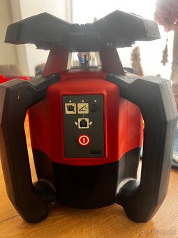Hilti PR 30 HVS A12 rotační laser s latí a stativem - 13