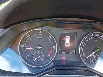 Super 3 1.6 tdi 88kW 2015 - 13