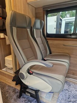 obytny automobil Fiat Ducato 3.0JTD - 13