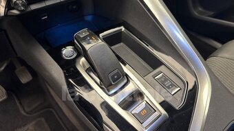 PEUGEOT 3008 (2) BlueHDi S&S 130 II ALLURE 05/2021 - 13