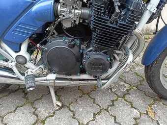 Yamaha xj 900 - 13
