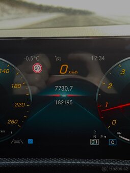 Mercedes Benz CLA 200 - 13