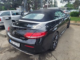 Mercedes Benz amg c43 - 13