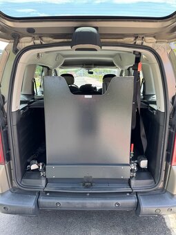 Citroen Berlingo Multispace 1.6 - 13