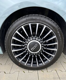 Fiat 500 1.0 BSG Mildhybrid Launch Edition - 13