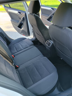 VW Golf 6 2.0 TDi 103 kw Highline - 13