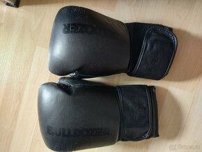 NOVÉ BOXERSKÉ RUKAVICE KOŽENÉ + BANDÁŽE- PŮVODNÍ CENA 4300,- - 13