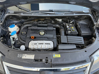 Volkswagen VW Touran 1.4 TSI 103kW 2010 148tkm 7míst - 13