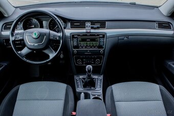 Škoda Superb Combi 1.6 TDI CR DPF Elegance - 13