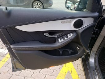 220d 4Matic kupé AMGpacket 1majitel - odpočet DPH - 13