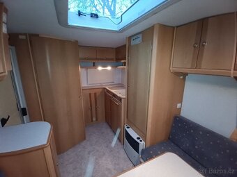 KIP č.147 Rok 2001. Pro 3 osoby. 12V+baterie. 960kg.100km/h - 13