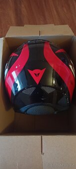 Výbava na moto - helma, rukavice, džíny, boty - 13