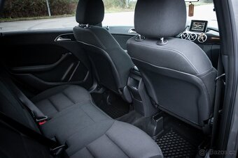 Mercedes-Benz B trieda 180, 90KW - 13