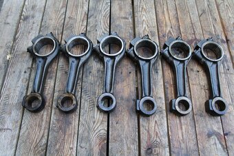 Zetor 8011 8111 10145 díly motoru - 13