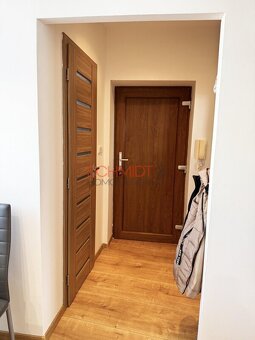 Prodej domu s garáží na Dukelském náměstí v Hustopečích - 13