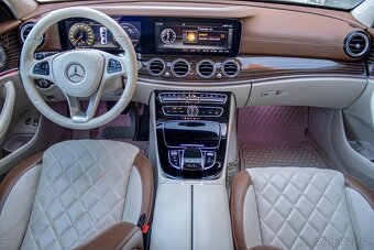 Mercedes-Benz E trieda Sedan 400 4MATIC A/T - 13
