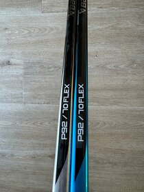 Hokejka Bauer HYP2LITE, levá, P92, flex 70, 77 a 87 - 13