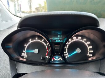 Ford Tourneo Courier 1.0 EcoBoost 74kW, ČR - 13