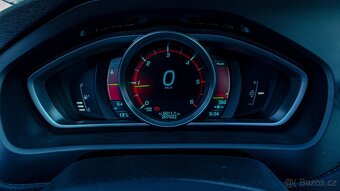 Volvo V40 D2 Momentum - 13