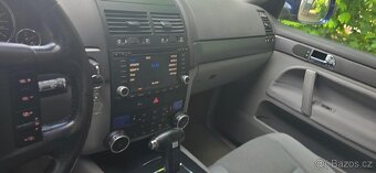 VW Touareg 3.0TDI 165kw lift rok-2007 - 13