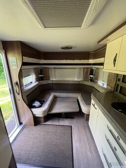 Obytný přívěs 2019 Hobby Prestige 720 UKFE 7 míst DPH - 13