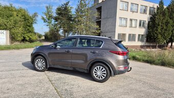 Kia Sportage 1.6i, 97 kW (2017) - 13