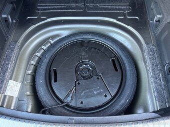 Leon st 1.4 tsi 110 kw xcellence facelift led navi top stav - 13