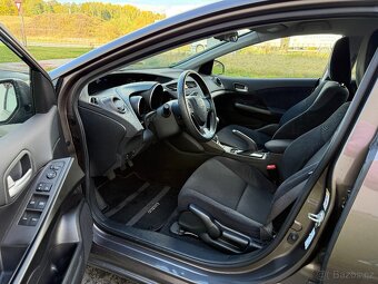 Honda Civic 1.8 i-VTEC 104 kW, jen 116.540 km, rok 2012 - 13