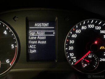 Sharan 2,0 Tdi DSG 110kW 7míst TZ panorama navi - 13