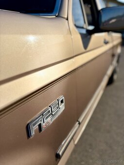 1992 Ford F-250 XLT | 4x4 | MANUÁL | 5.8 V8 | DPH - 13