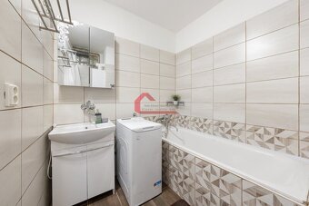 Pronájem, byt 4+1 Hodonín, Zámecká, centrum, cihlový, částeč - 13