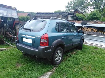 Hyundai Tucson 2.0 CRDi aj benzín- diely - 13