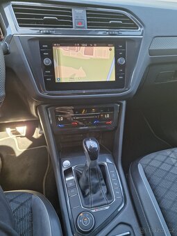 Volkswagen Tiguan R-line - 13
