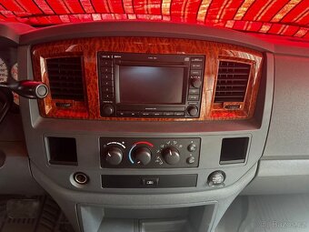 Dodge RAM 3500 - 13