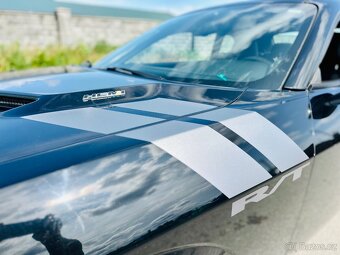 Dodge Challenger R/T Plus V8 5.7 Hemi - 13