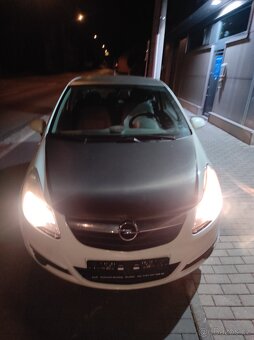 Opel Corsa D pojízdná na přihlášení - 13