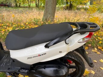 Sym hd 200i evo - 13