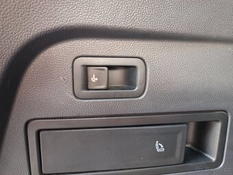 VW Tiguan Comfortline 2.0TDI 147kW 4x4 DSG Dynamic LED HUD - 13