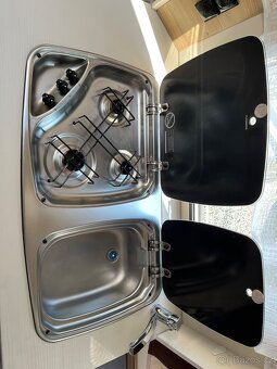 Obytný Karavan Dethleffs  460 C-JOY - 13