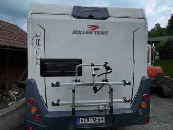 Obytný vůz polointegrál Roller Team Zefiro 2018 – 6 míst - 13
