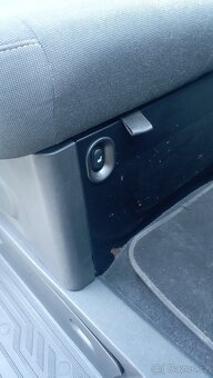 Ford Tourneo Custom 2.2 tdci - 13