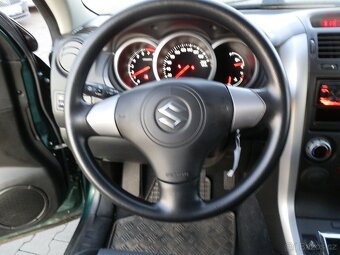 Suzuki Grand Vitara 1.6 Club 4x4 - naj. 44 000km - 13