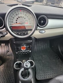 Mini Cooper S,R56,1.6i,135kw,
nová STK,rok výroby 11/2011, - 13