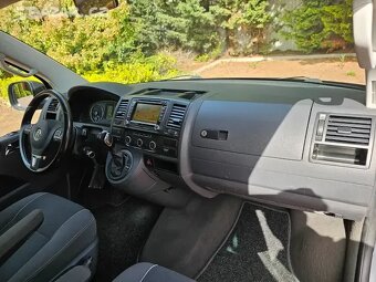 VW Multivan 2.0TDI 103kW,DSG,1.Majitel,Tažné,Navi,Senzory. - 13