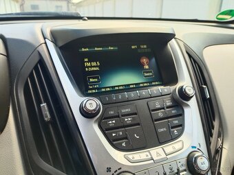 Chevrolet Equinox 3.0 benzín Top - 13