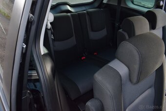 Mazda 5 2,0 i BEZ KOROZE,PO SERVISU - 13