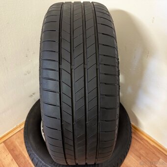 VW MULTIVAN T7 5x120 R17 ET60+LETNÍ 235/55R17 7/6mm - 13
